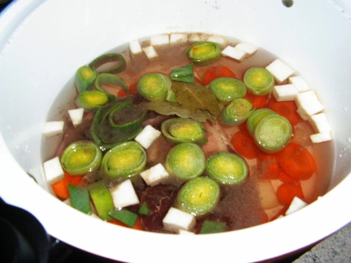 Rezept: warme saure Gurkensuppe Bild Nr. 5423 warme saure Gurkensuppe - Rezept - Bild Nr. 5423