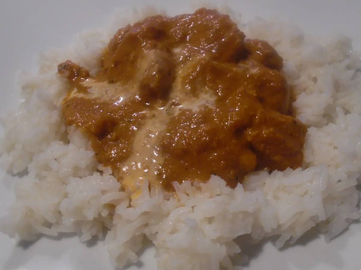 Rezept: Butter Chicken (Murgh Makhani) im Basmati-Reis-Ring Bild Nr. 5426 Butter Chicken (Murgh Makhani) im Basmati-Reis-Ring - Rezept - Bild Nr. 5426