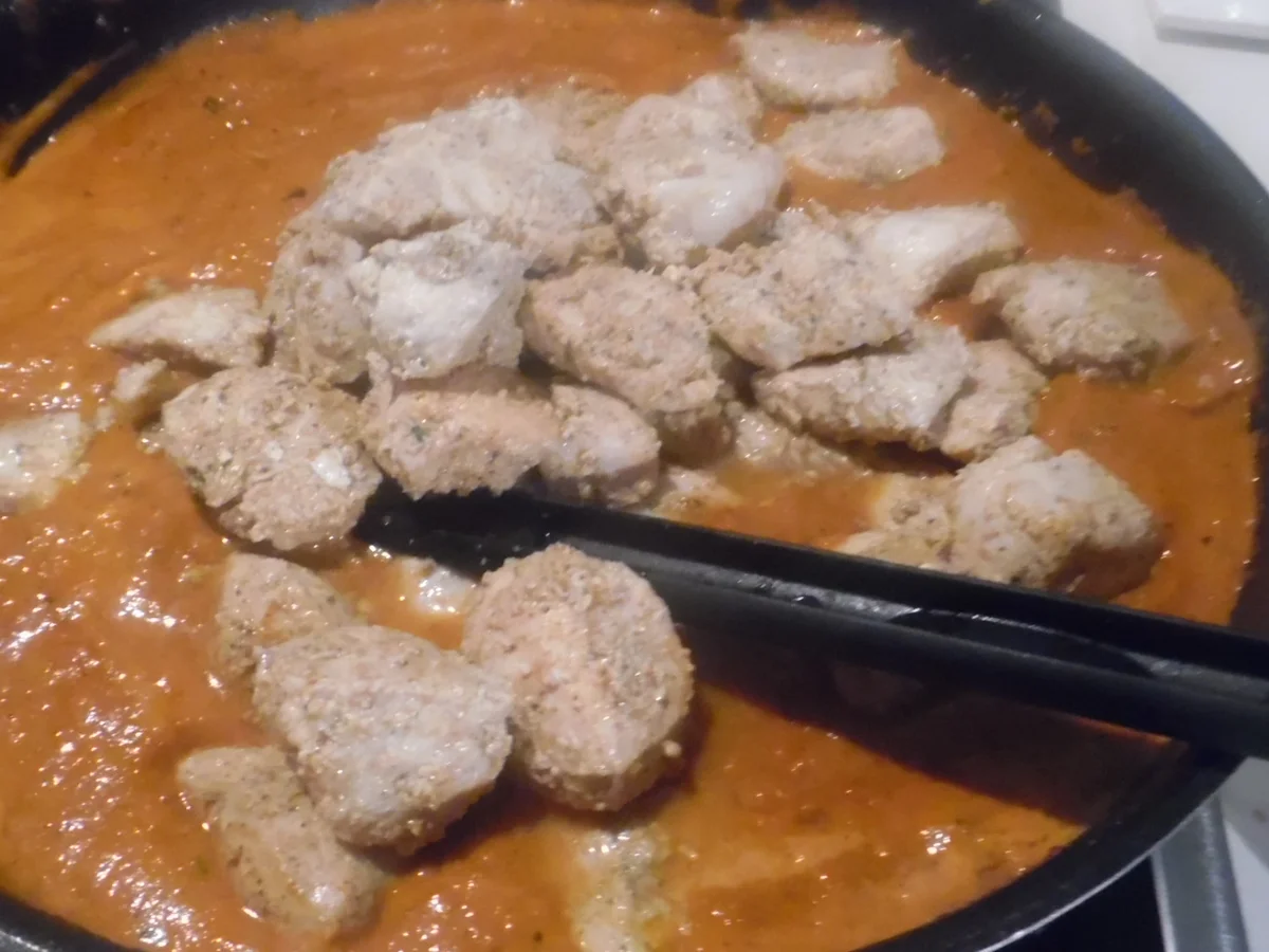 Rezept: Butter Chicken (Murgh Makhani) im Basmati-Reis-Ring Bild Nr. 5427 Butter Chicken (Murgh Makhani) im Basmati-Reis-Ring - Rezept - Bild Nr. 5427