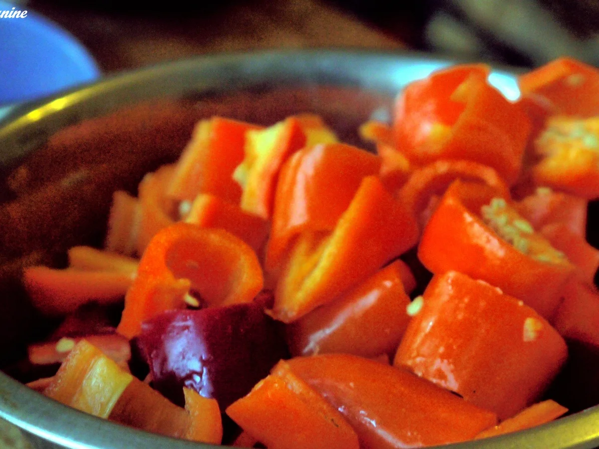 Schwein in pikantem Paprikarahm - Rezept - Bild Nr. 5430