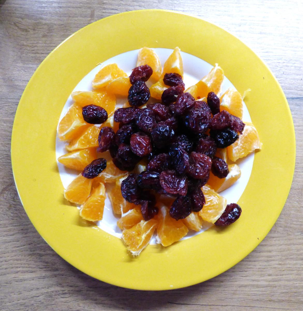 Mandarinen-Cranberry-Kuchen - Rezept mit Bild - kochbar.de