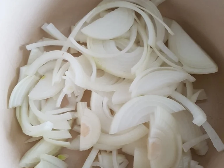 Rezept: Putenfilet Pilzgulasch à la Biggi Bild Nr. 5429 Putenfilet Pilzgulasch à la Biggi - Rezept - Bild Nr. 5429