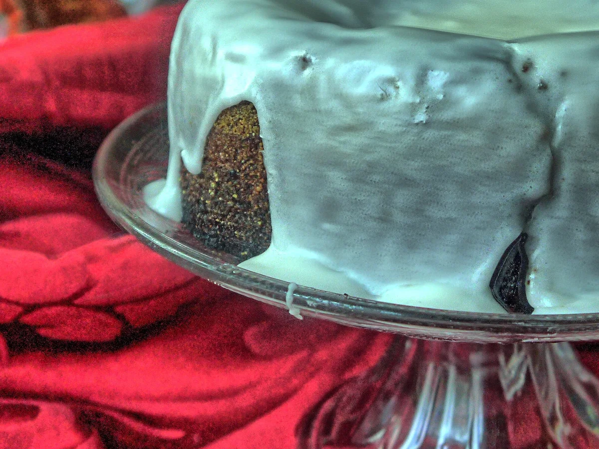 Rezept: Nuss-Rum-Kuchen Bild Nr. 3 Nuss-Rum-Kuchen - Rezept - Bild Nr. 3