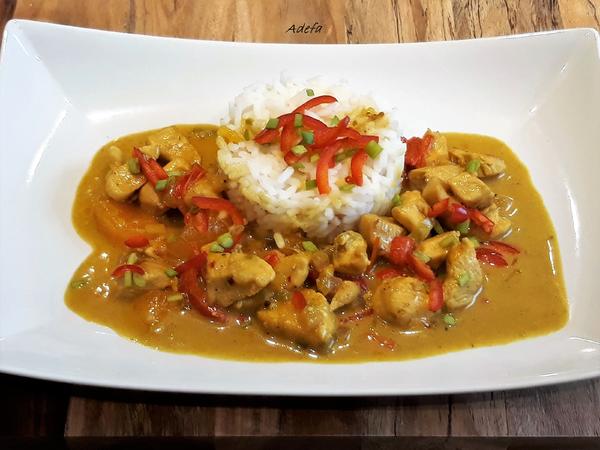 Hähnchen Curry mit Ananas und Kokosmilch Rezepte - kochbar.de