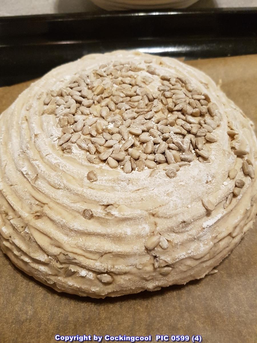 Roggenmischbrot ohne Sauerteig aber mit Buttermilch - Rezept - Bild Nr. 6