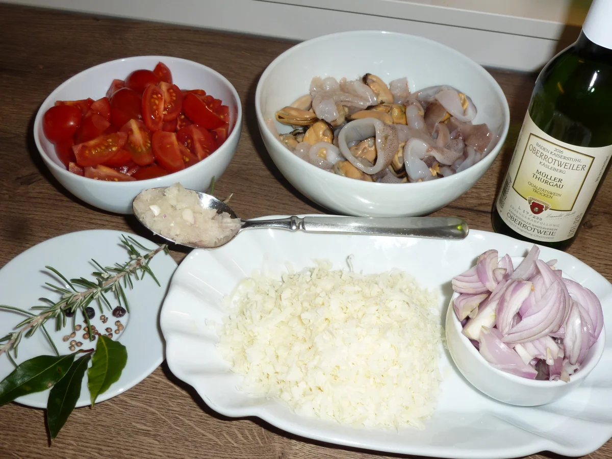 Frutti di Mare in pikanter Tomatensoße - Rezept - Bild Nr. 5456