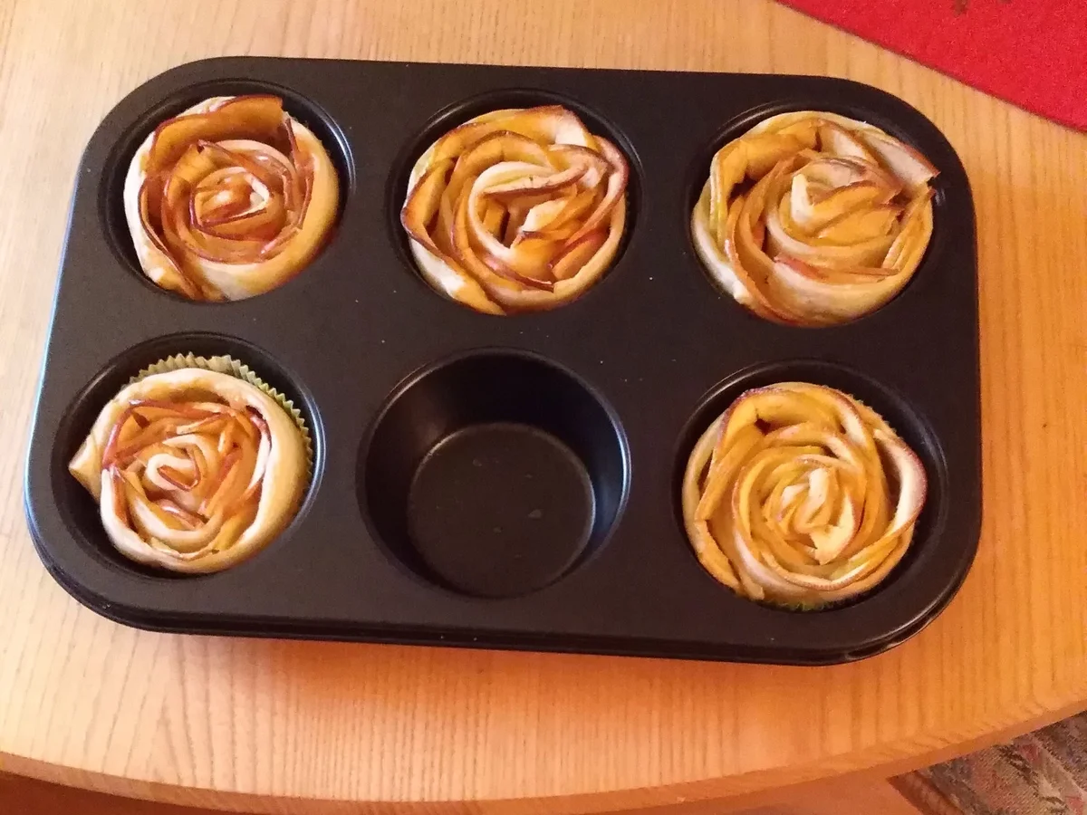 Rezept: Apfelröschen Bild Nr. 5456 Apfelröschen - Rezept - Bild Nr. 5456