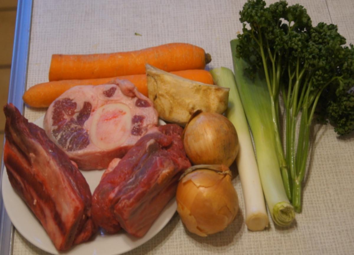 Kräftige Rindfleischsuppe mit Suppengemüse - Rezept - Bild Nr. 5469