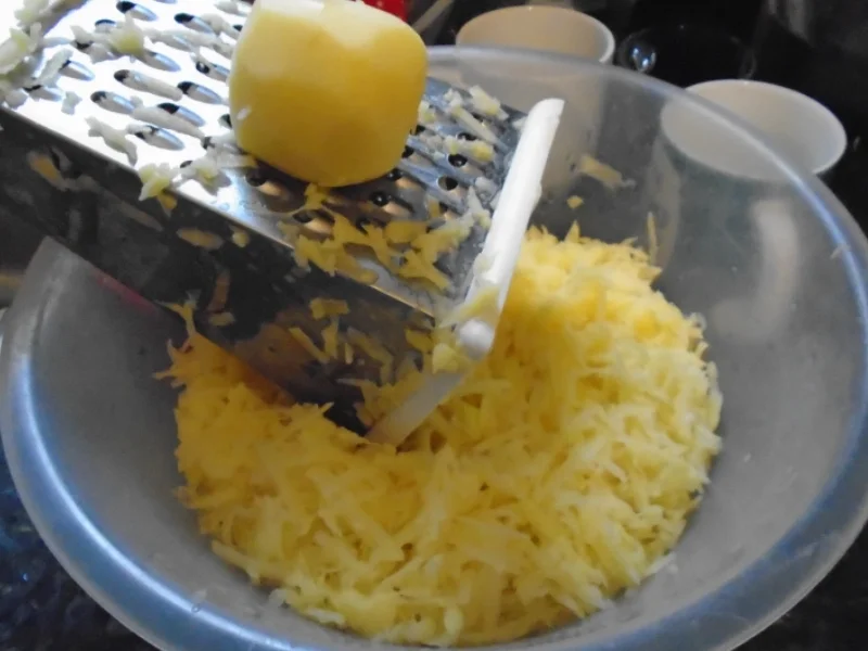 Rezept: Herzhaft asiatisch gewürzte Reibekuchen Bild Nr. 5484 Herzhaft asiatisch gewürzte Reibekuchen - Rezept - Bild Nr. 5484