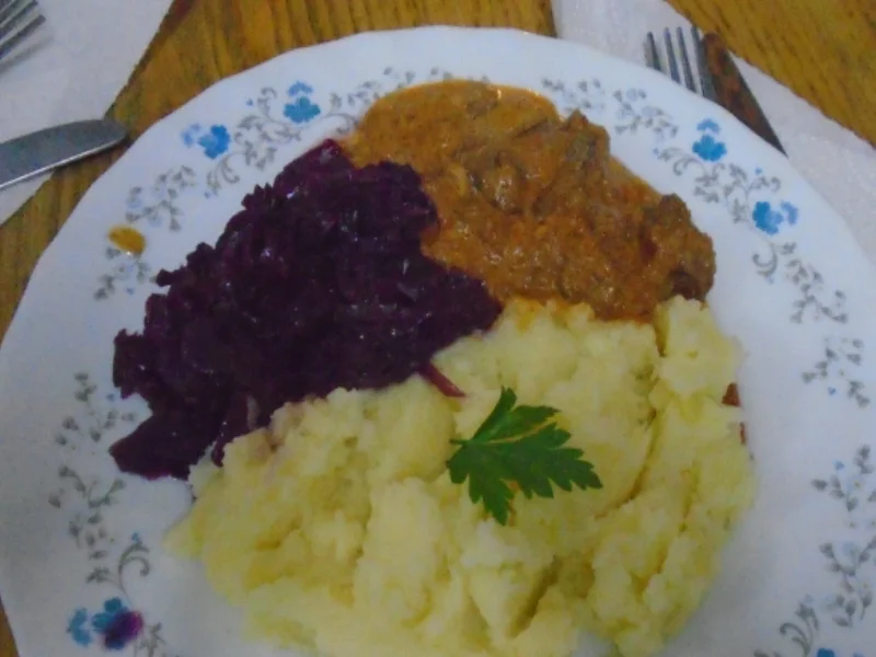 Rindfleisch-Rahm-Gulasch - Rezept - Bild Nr. 6
