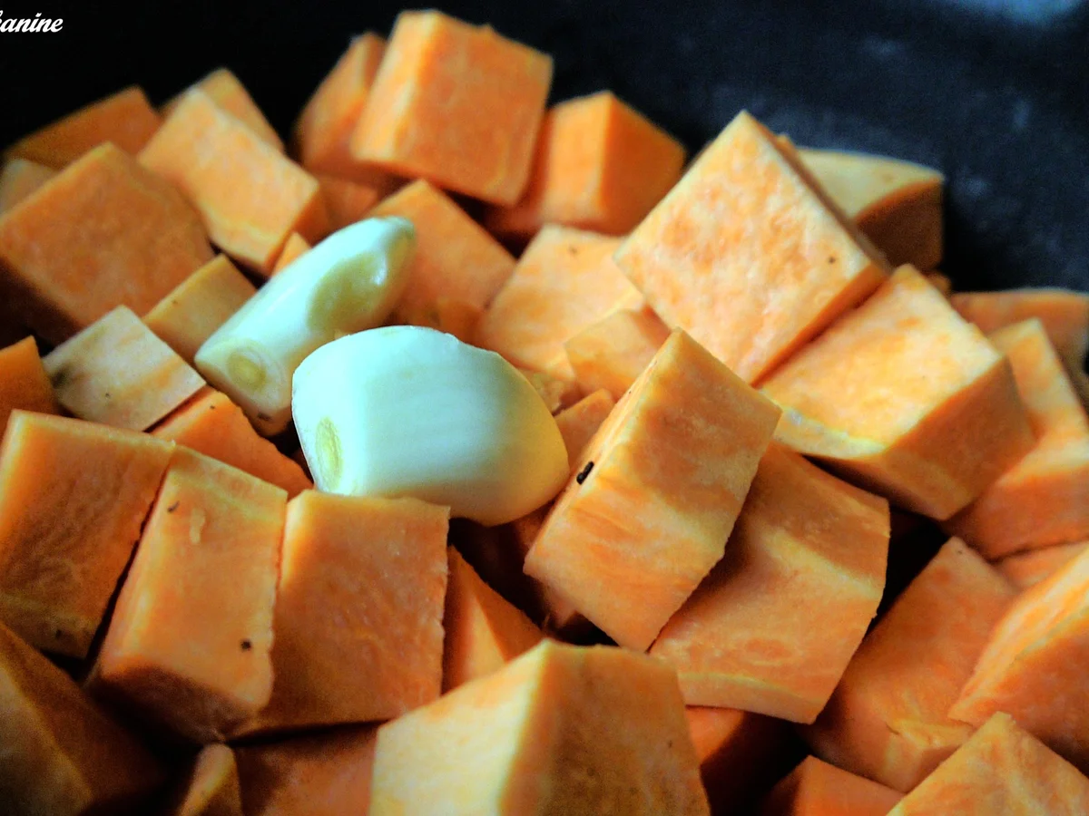 Black-Kardamom-Chicken, Süsskartoffelpüree - Rezept - Bild Nr. 5500