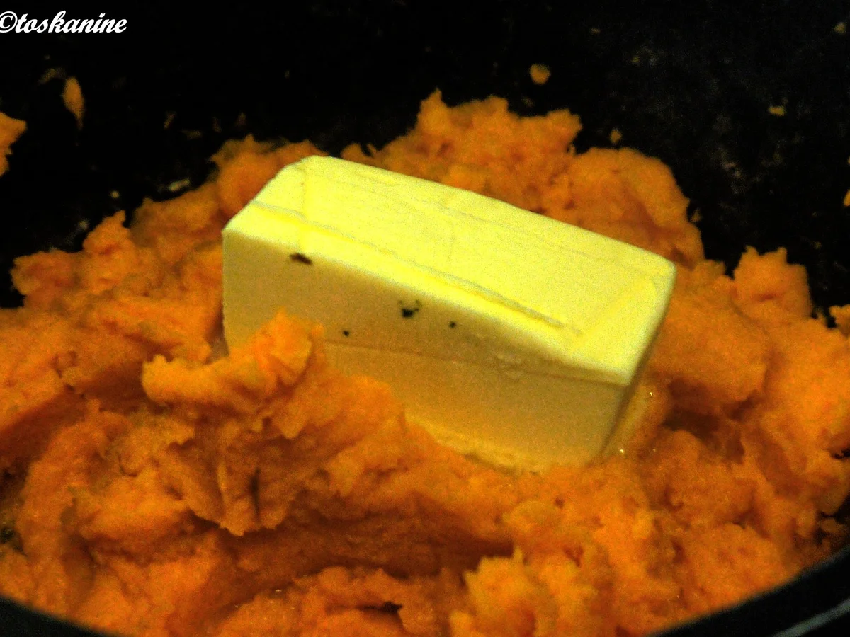 Black-Kardamom-Chicken, Süsskartoffelpüree - Rezept - Bild Nr. 5509