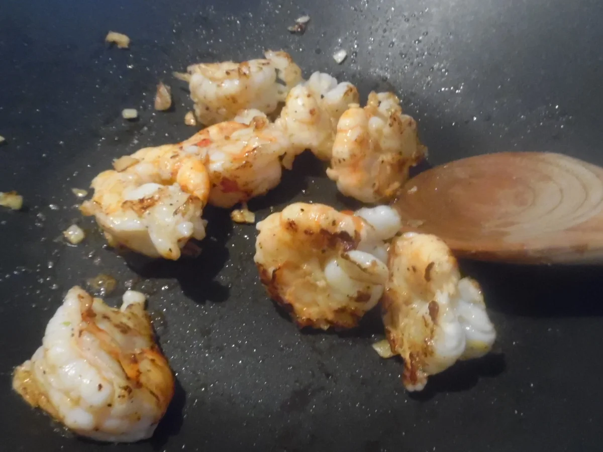 Chili-Ingwer-Garnelen-Bowl - Rezept - Bild Nr. 5487