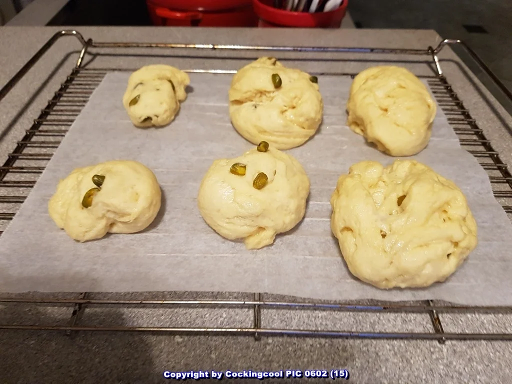 Rezept: Süsses Frühstücksbrot zur Einstimmung zu Ostern Bild Nr. 5489 Süsses Frühstücksbrot zur Einstimmung zu Ostern - Rezept - Bild Nr. 5489