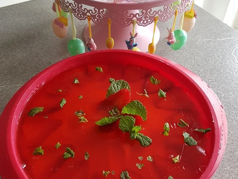 Schnelle "Erdbeertorte" (ohne Backen) - Rezept - Bild Nr. 5500