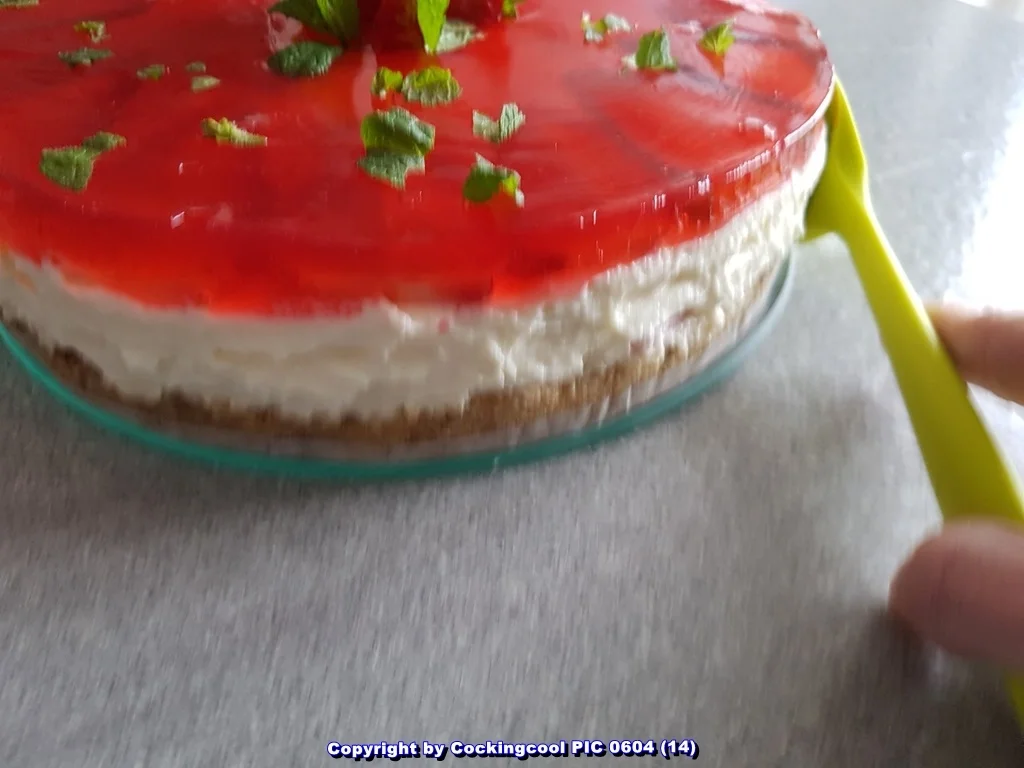 Schnelle "Erdbeertorte" (ohne Backen) - Rezept - Bild Nr. 5501