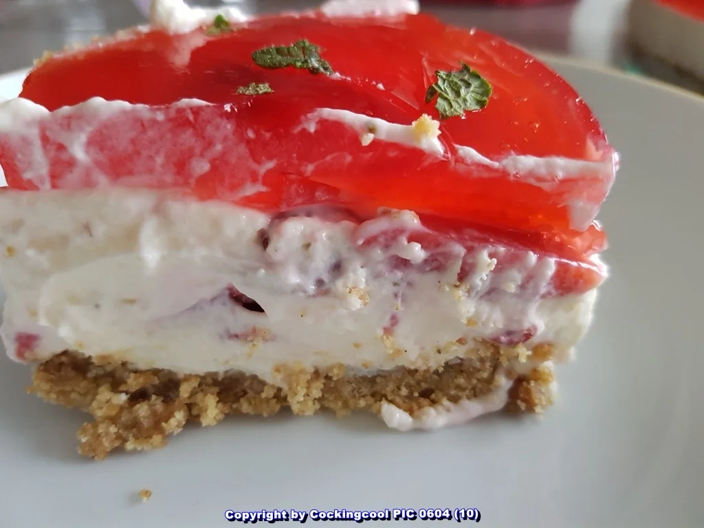 Schnelle "Erdbeertorte" (ohne Backen) - Rezept - Bild Nr. 5502