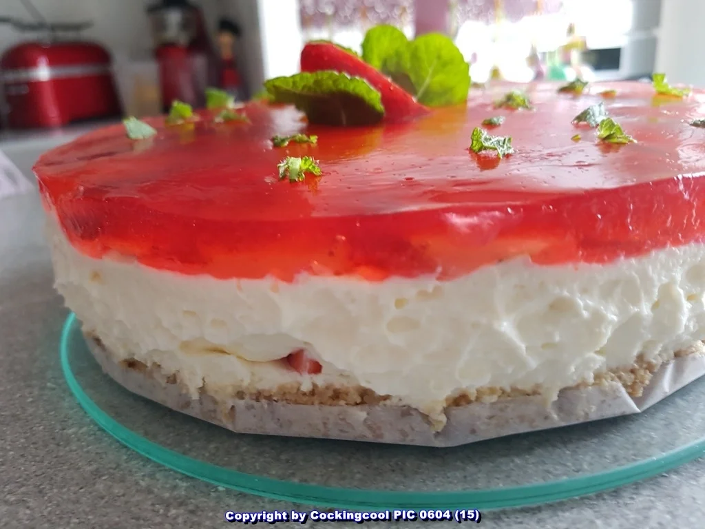 Schnelle "Erdbeertorte" (ohne Backen) - Rezept - Bild Nr. 5503
