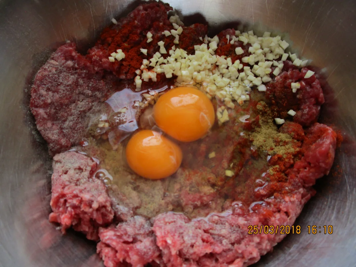 Hackbällchen-Tomaten-Auflauf - Rezept - Bild Nr. 5492