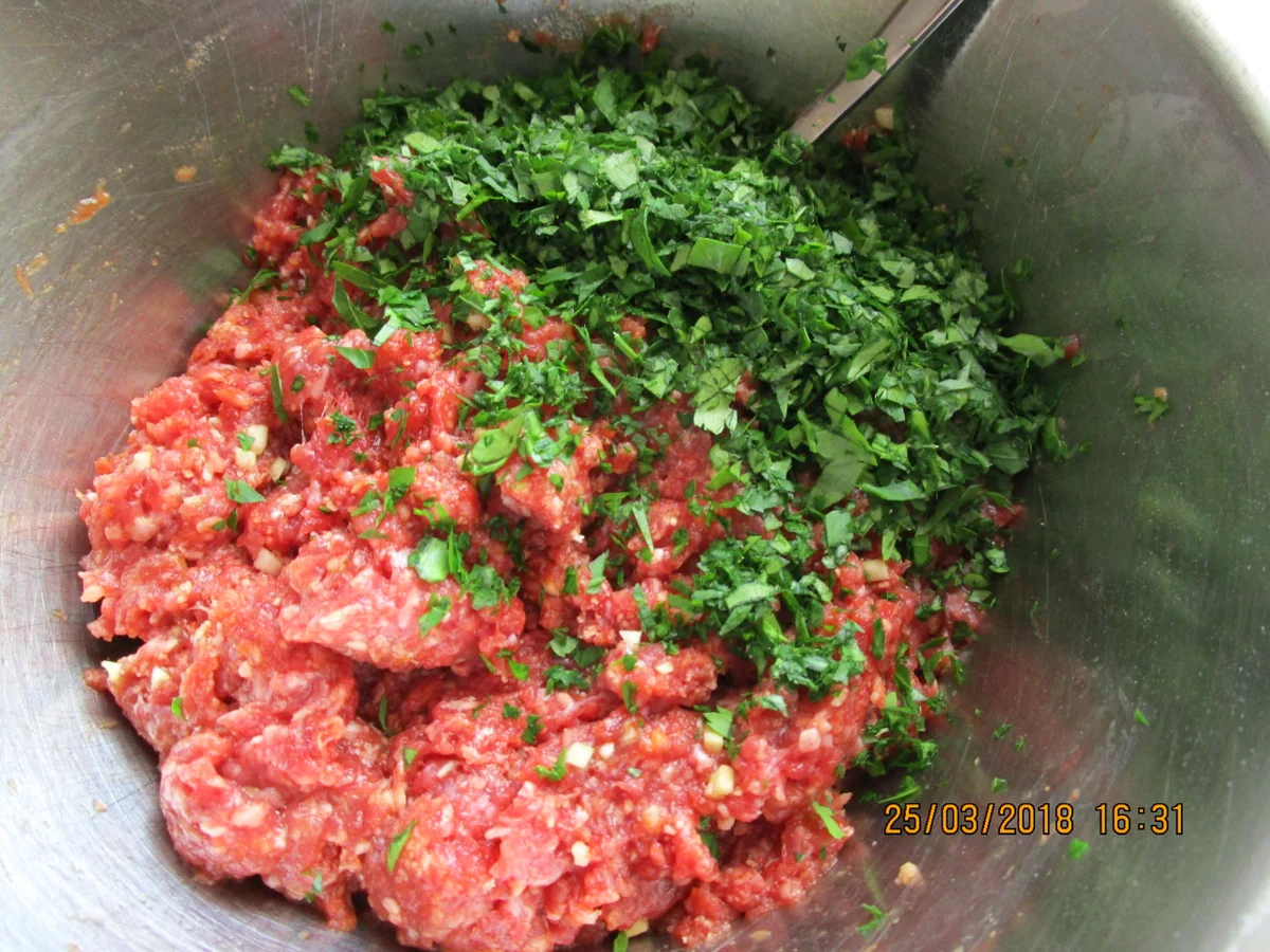 Hackbällchen-Tomaten-Auflauf - Rezept - Bild Nr. 5494