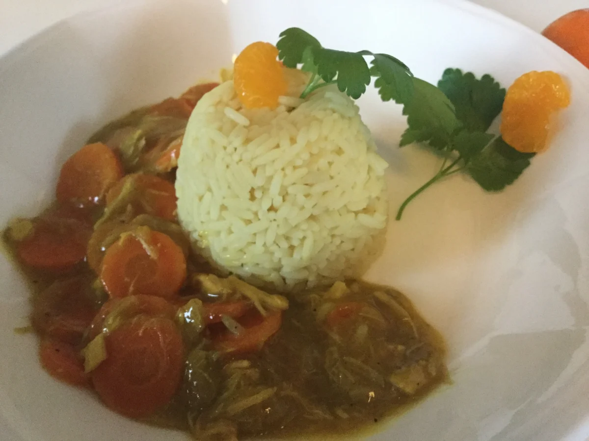 Rezept: Kurkuma-Reis mit Möhren-Ingwer-Soße Bild Nr. 5487 Kurkuma-Reis mit Möhren-Ingwer-Soße - Rezept - Bild Nr. 5487