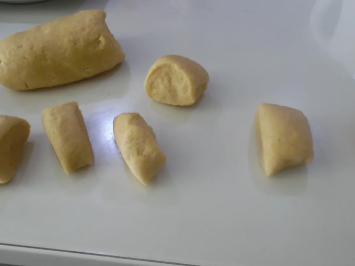 Oster-"Küken"-Brötchen - Rezept - Bild Nr. 5490