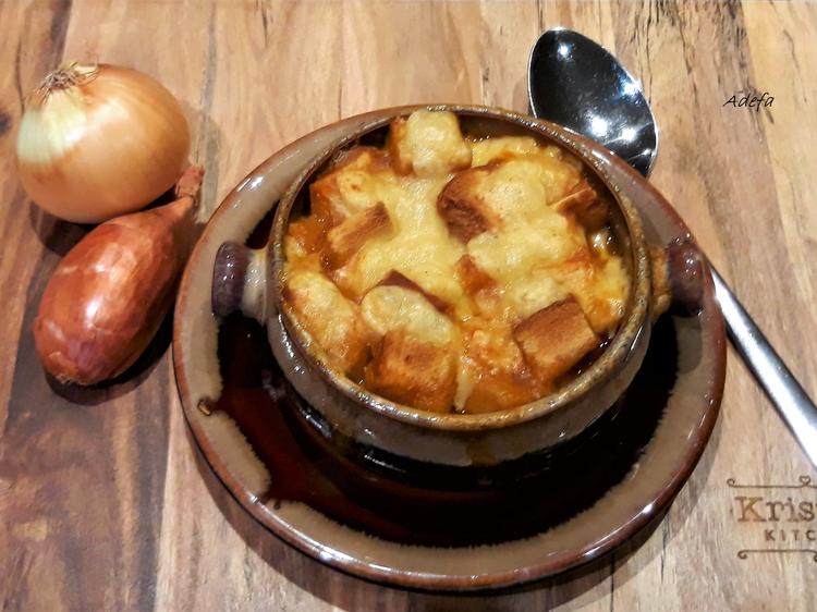 Französische Zwiebelsuppe - einfach - von Adefa