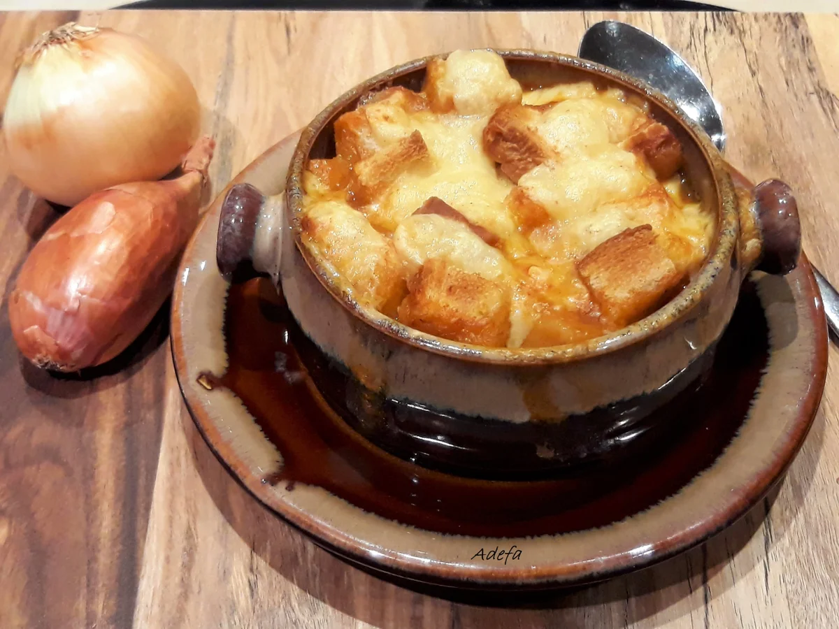 Rezept: Französische Zwiebelsuppe Bild Nr. 5492 Französische Zwiebelsuppe - Rezept - Bild Nr. 5492