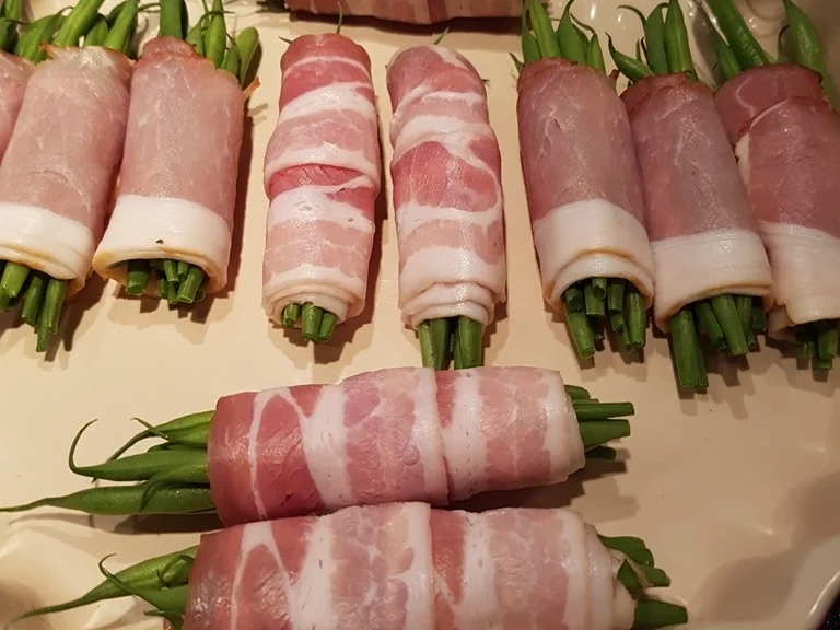 Rezept: "Gemüseteller" excellence (von VEGAN bis Omni) alles möglich auch mit "Zoodles" Bild Nr. 5503 "Gemüseteller" excellence (von VEGAN bis Omni) alles möglich auch mit "Zoodles" - Rezept - Bild Nr. 5503