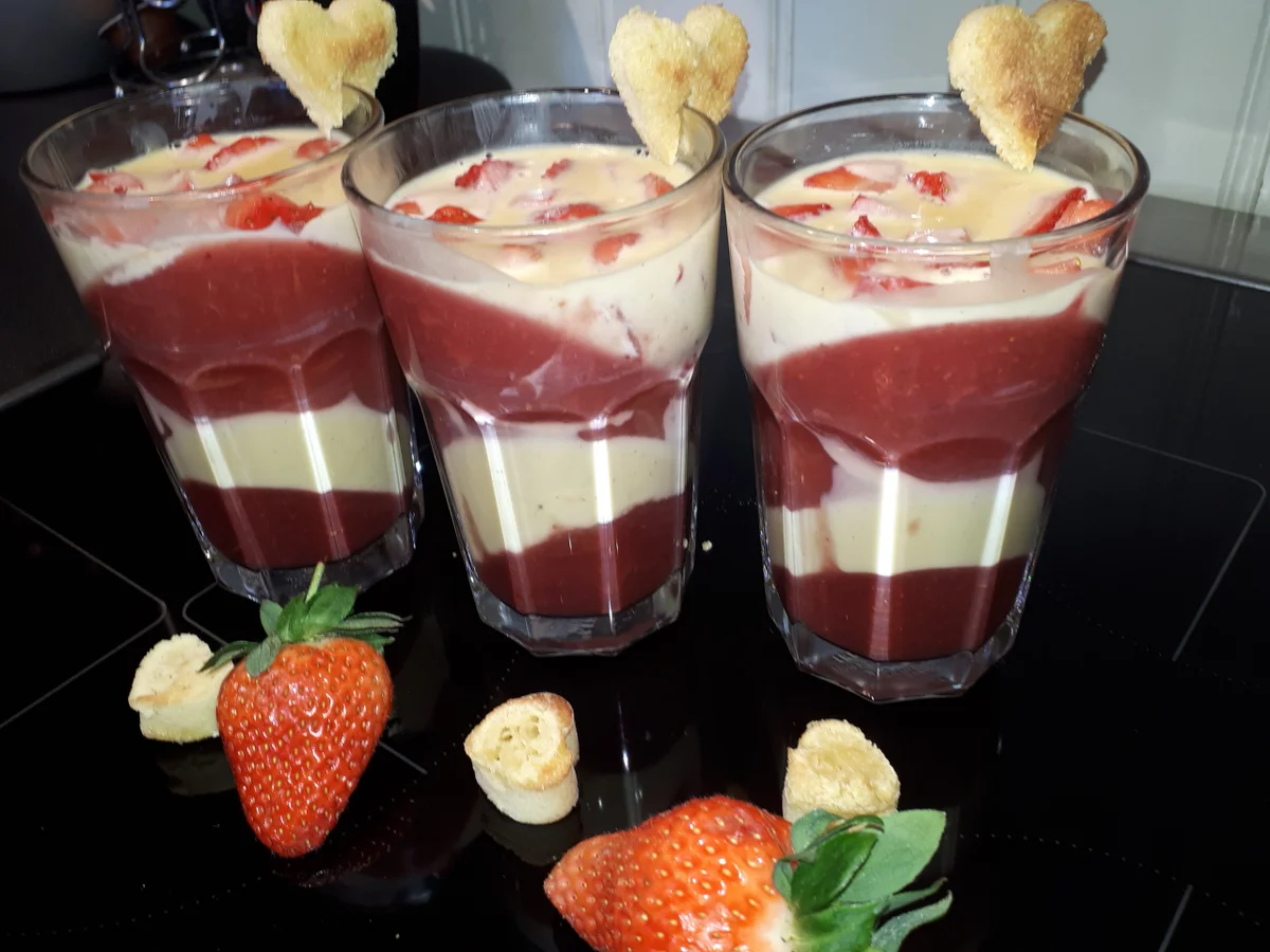 BiNe` S EIERLIKÖR - PANNA COTTA - Rezept - Bild Nr. 5512