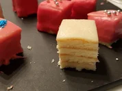 Rezept: Petit Four`s (Bildrezept zur einfachen Herstellung) Bild Nr. 5515 Petit Four`s (Bildrezept zur einfachen Herstellung) - Rezept - Bild Nr. 5515