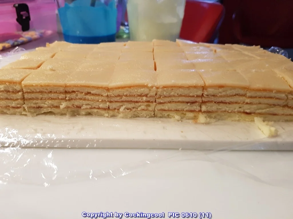 Rezept: Petit Four`s (Bildrezept zur einfachen Herstellung) Bild Nr. 5525 Petit Four`s (Bildrezept zur einfachen Herstellung) - Rezept - Bild Nr. 5525