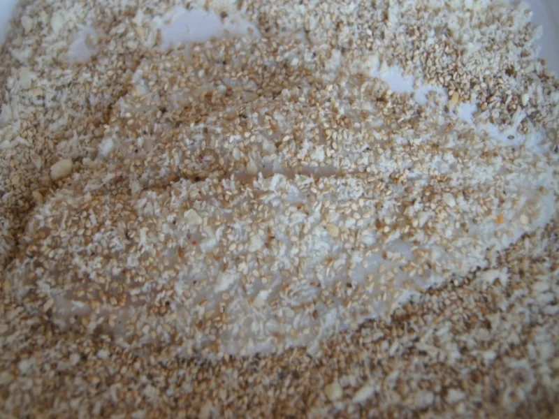 Sesamscholle mit Honig-Möhrenblüten - Rezept - Bild Nr. 5524