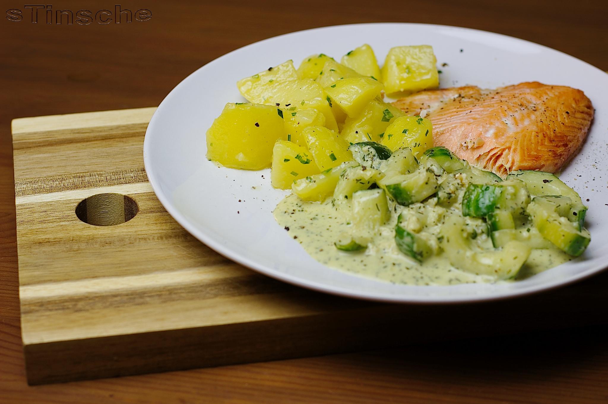 Zartes Lachsforellenfilet auf Salzbett - Rezept Eingereicht von sTinsche