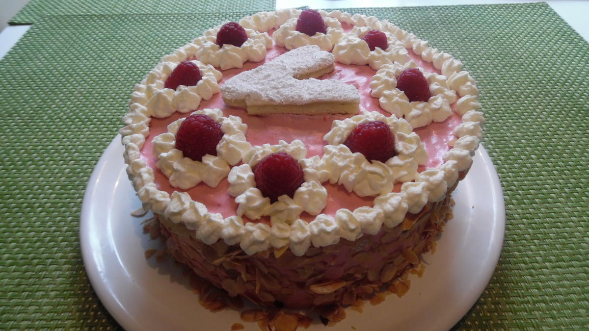 Himbeer-Wickeltorte - Rezept - Bild Nr. 2