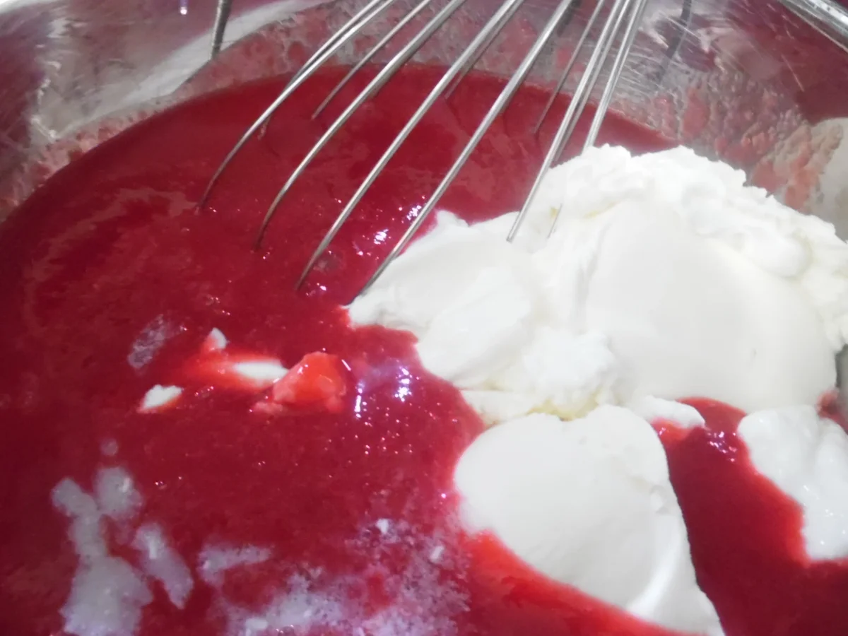 Himbeer-Wickeltorte - Rezept - Bild Nr. 5530