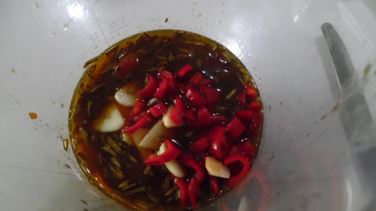 Forellen-Filets in Tomaten-Rahm-Soße gegart mit Petersilien-Reis - Rezept - Bild Nr. 5533