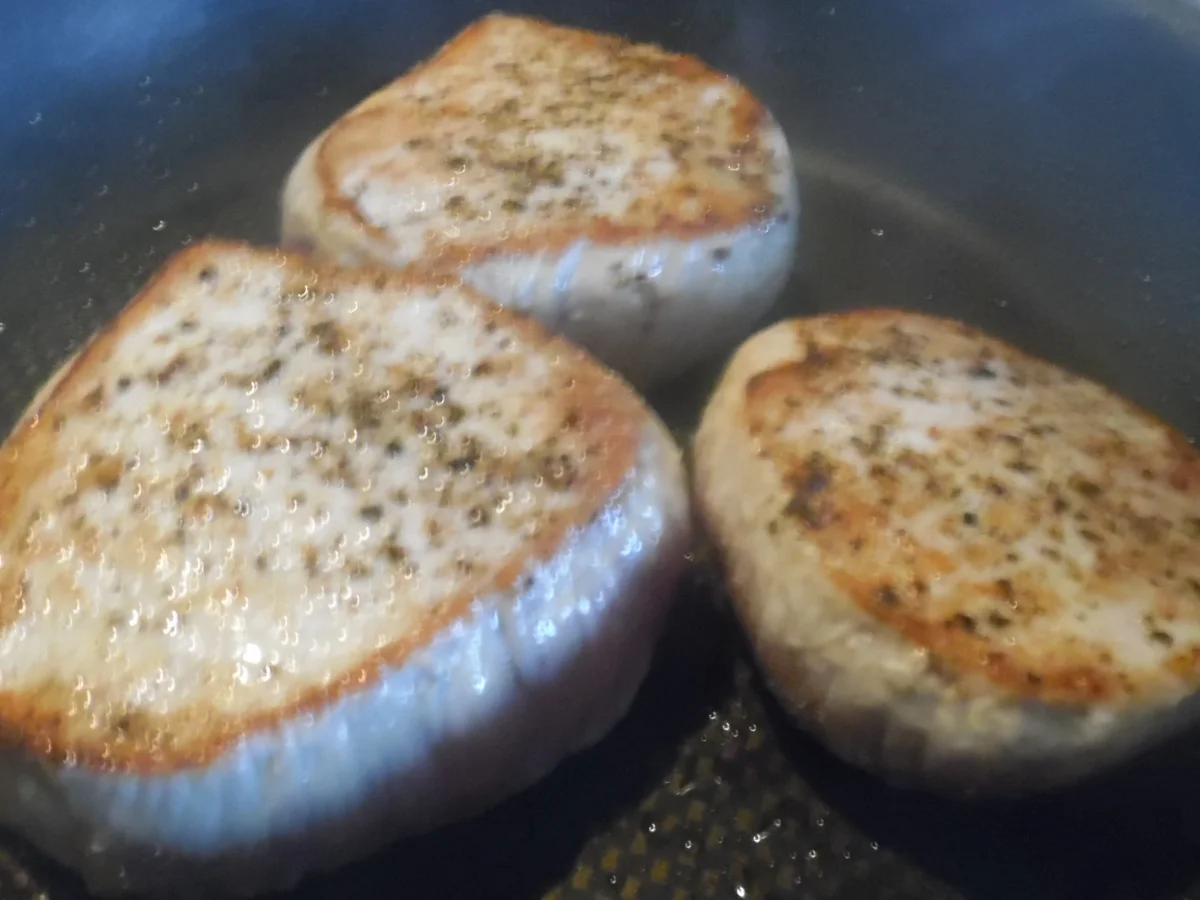 Kalbsmedaillons mit Gorgonzola-Soße, Cavatelli und Gemüsebeilage - Rezept - Bild Nr. 5538