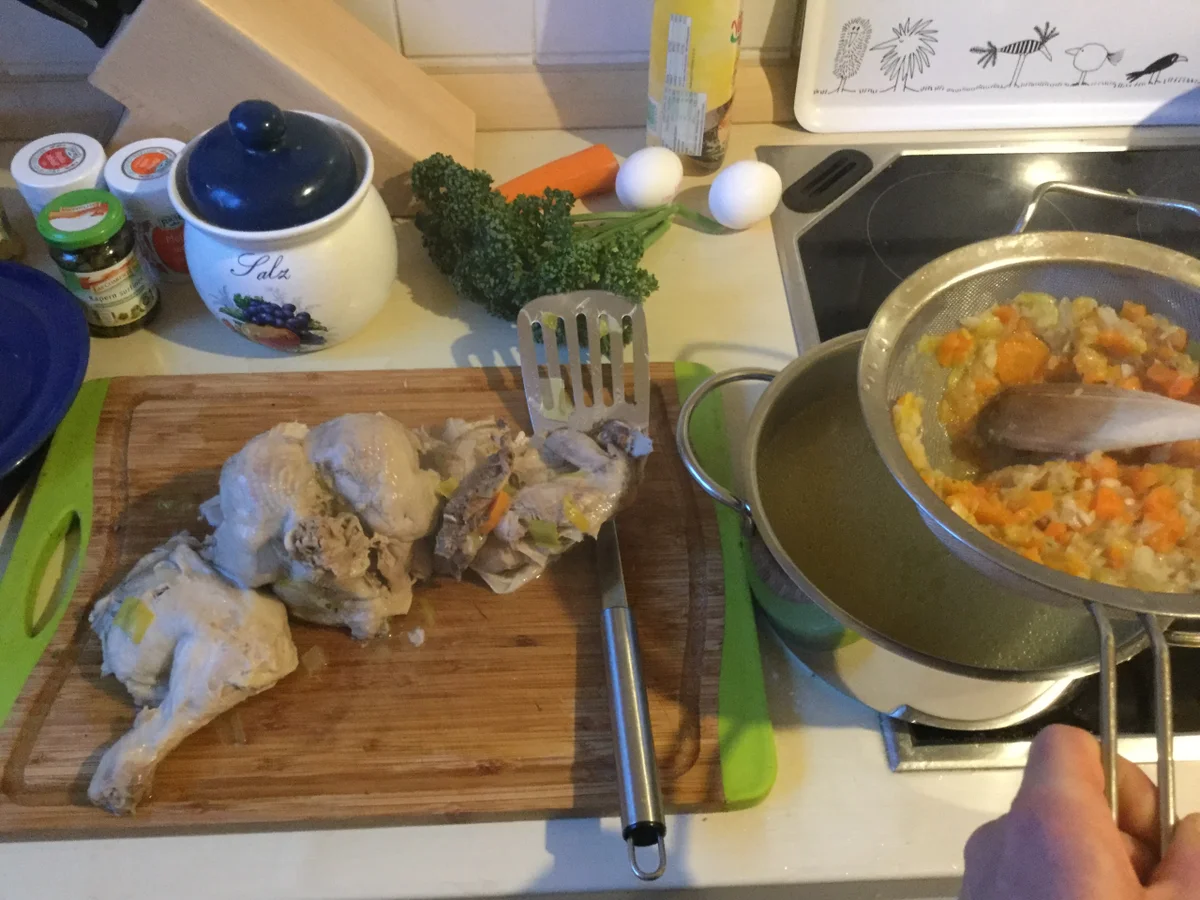 Hühner Frikasse (Schnellkochtopf) - Rezept - Bild Nr. 5549