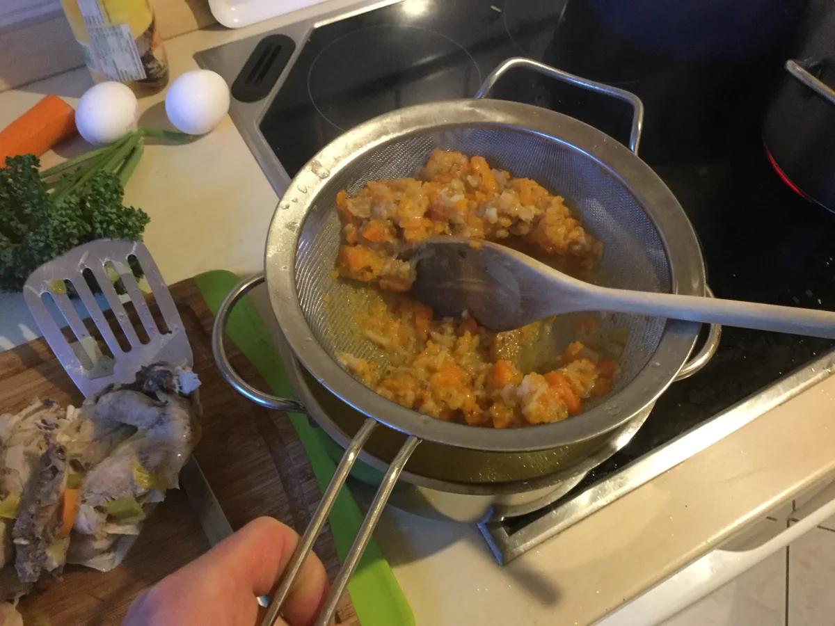 Hühner Frikasse (Schnellkochtopf) - Rezept - Bild Nr. 5550