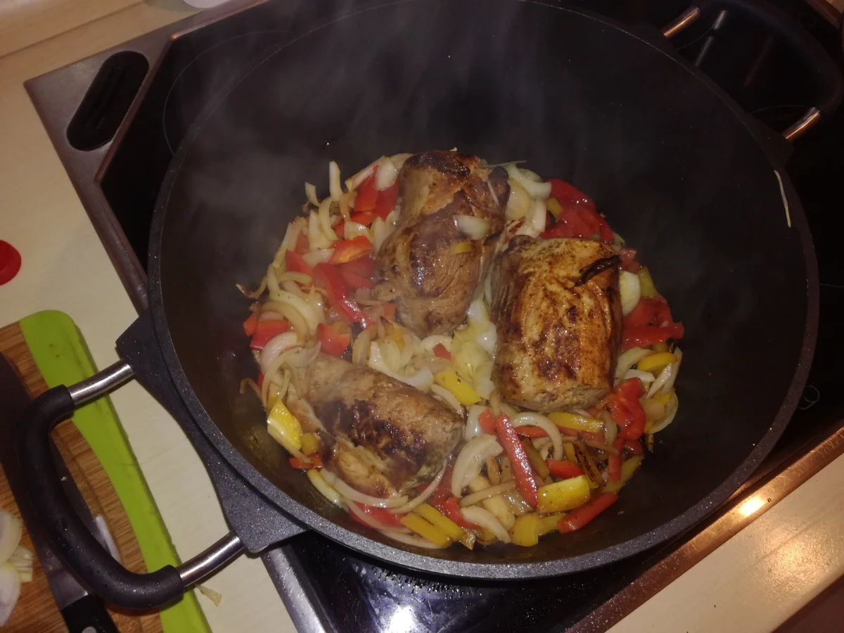 Rezept: Schweinelende mit Kräuterfüllung Bild Nr. 5561 Schweinelende mit Kräuterfüllung - Rezept - Bild Nr. 5561