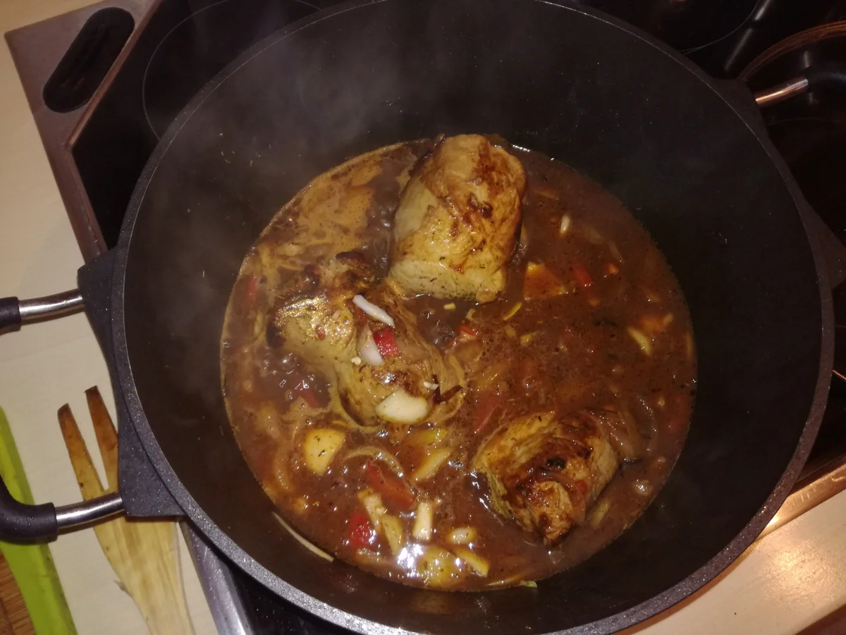 Rezept: Schweinelende mit Kräuterfüllung Bild Nr. 5562 Schweinelende mit Kräuterfüllung - Rezept - Bild Nr. 5562