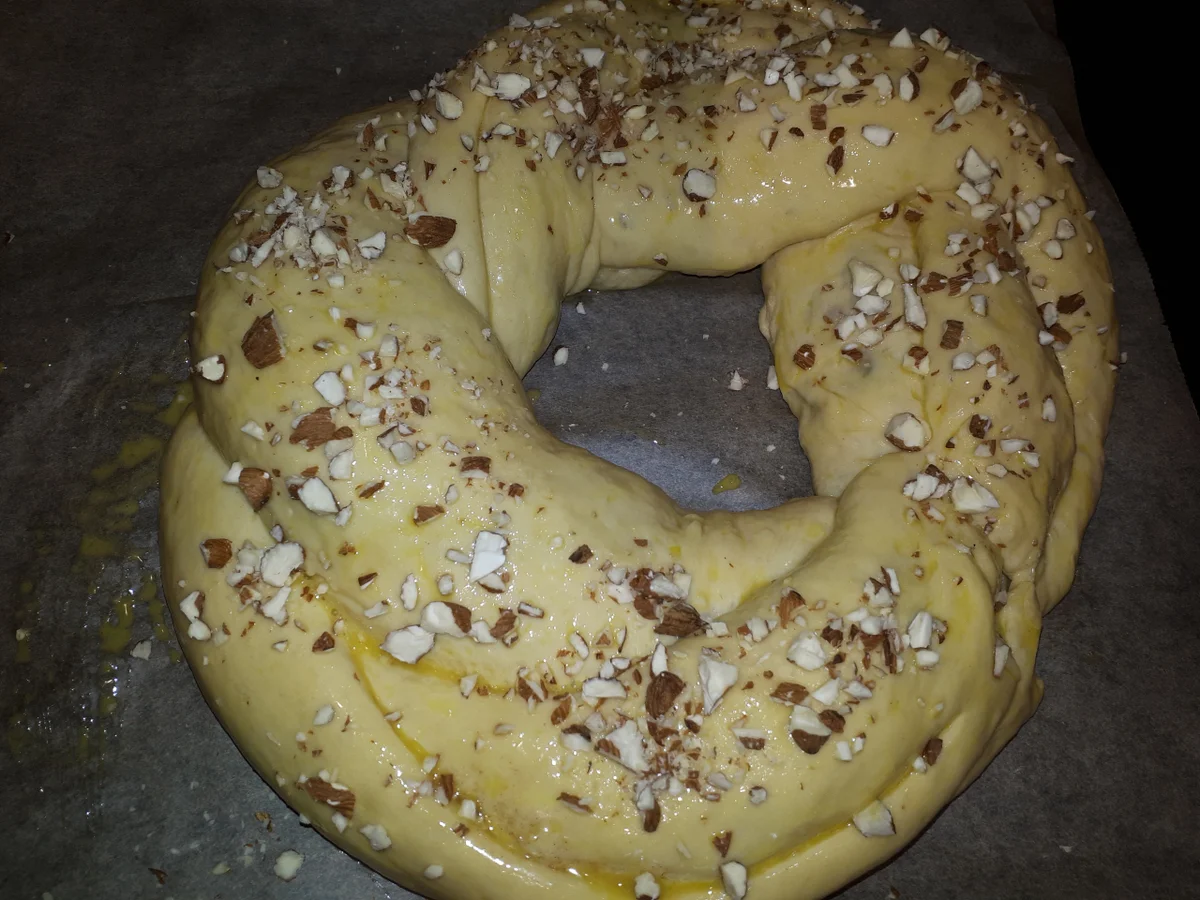 BiNe` S GEFÜLLTER OSTERKRANZ - Rezept - Bild Nr. 5562