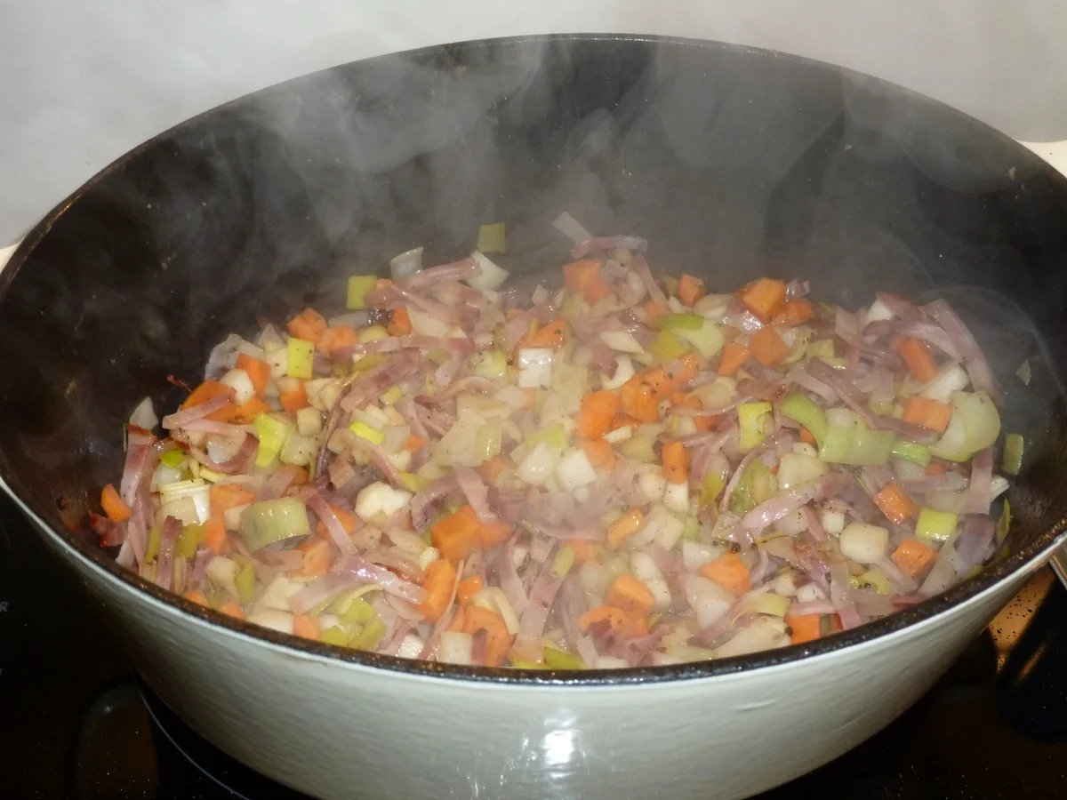 Butterzarte Schweinebäckchen in Dunkelbiersoße - Rezept - Bild Nr. 5582