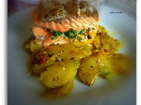 Kräuterlachs aus dem Ofen - Rezept - Bild Nr. 5582