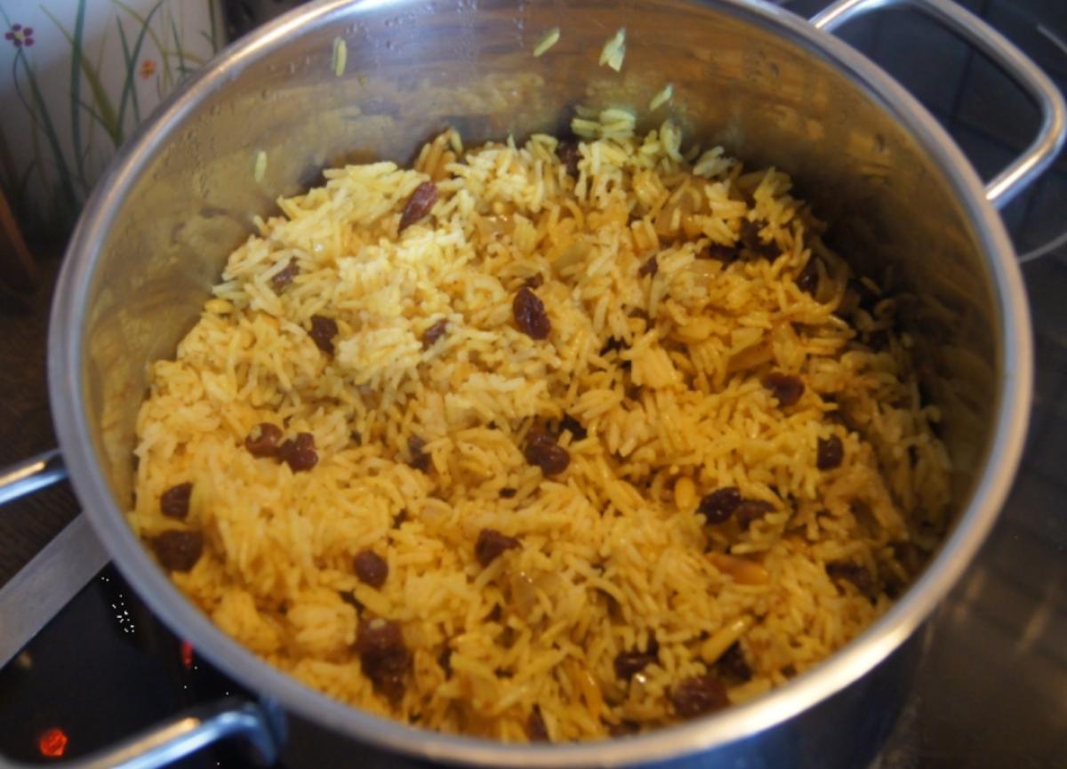 Indisches Reis-Pilaw mit Hähnchenbrustfiletschnitzelchen - Rezept - Bild Nr. 5586