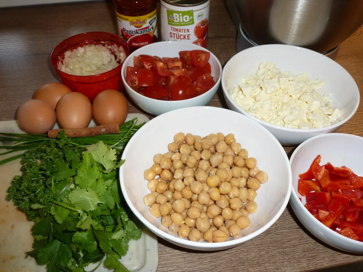 Shakshuka mit Kichererbsen & Feta - Rezept - Bild Nr. 5581