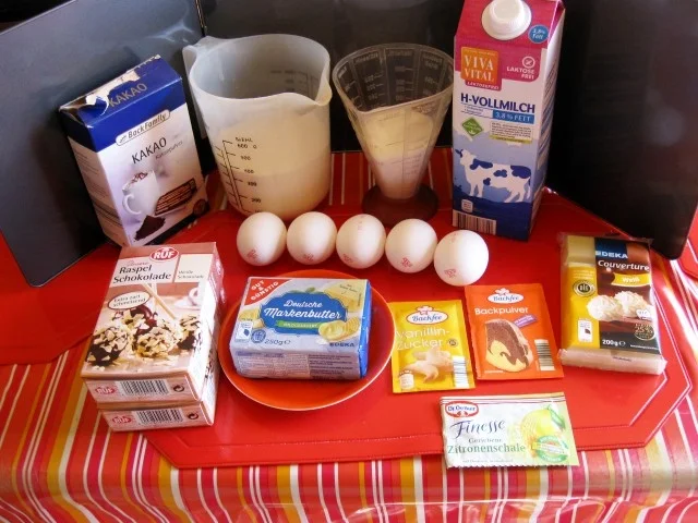 Rezept: Rührkuchen mit Kakao und weißer Schokolade Bild Nr. 5583 Rührkuchen mit Kakao und weißer Schokolade - Rezept - Bild Nr. 5583