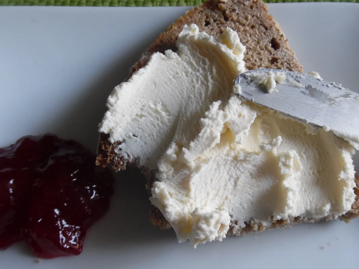 Frischkäse nach Philadelphia-Art, selber herstellen - Rezept - Bild Nr. 5583