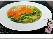 Pak Choi Suppe auf Hühnchenbrühe Basis - Rezept - Bild Nr. 5594